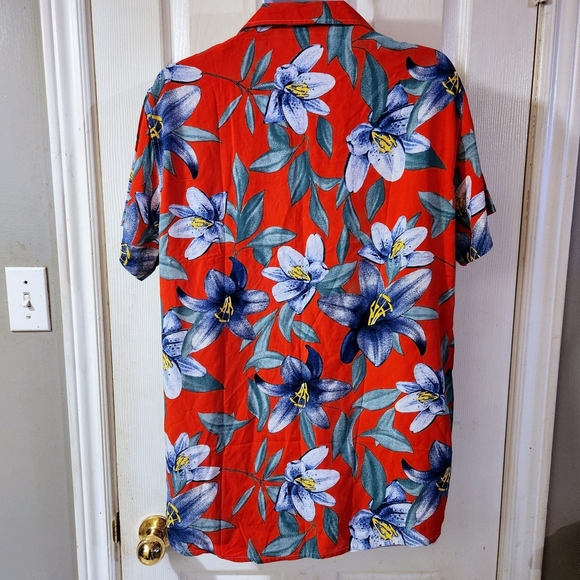 NWT CAMP COSTA HAWAIIAN BUTTON DOWN SHIRT - Picture 2 of 8